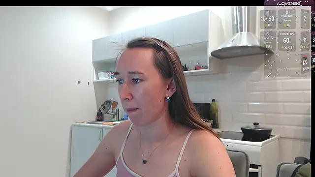 Snapshot of --Model--2 chatting on September 10, 2025, 4:06 pm --Model--2 online show from September 10, 2025, 4:06 pm