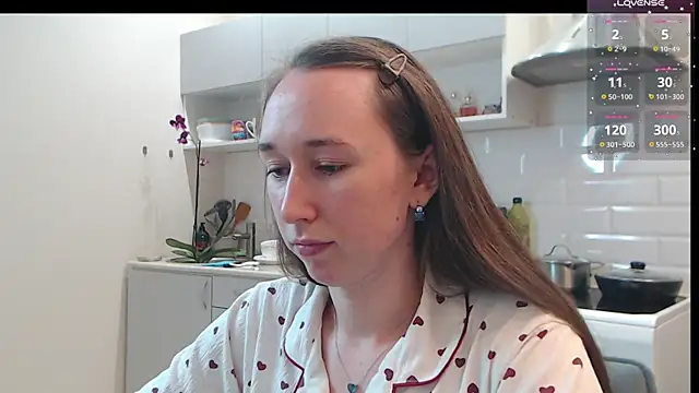 Snapshot of --Model--2 chatting on September 16, 2025, 8:32 pm --Model--2 online show from September 16, 2025, 8:32 pm