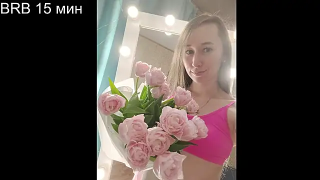 Snapshot of --Model--2 chatting on March 14, 2025, 9:00 pm --Model--2 online show from March 14, 2025, 9:00 pm