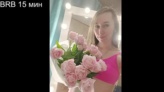 Snapshot of --Model--2 chatting on October 3, 2025, 6:31 pm --Model--2 online show from October 3, 2025, 6:31 pm