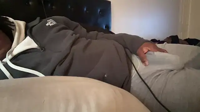 tokenkingtn online show from November 15, 2025, 6:34 pm