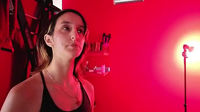 Ambar Roux  online show from April 1, 2026, 5:43 pm