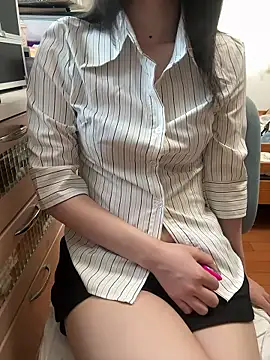 Mei 0906 online show from July 15, 2026, 1:45 am