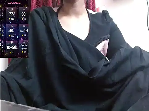 Reika 01 online show from December 19, 2025, 2:48 am