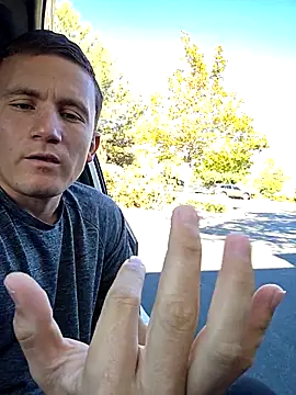 Snapshot of monitobuenchorro chatting on September 23, 2025, 4:47 pm monitobuenchorro online show from September 23, 2025, 4:47 pm