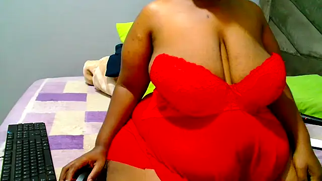 Hips2seyy86 online show from October 16, 2025, 9:34 pm