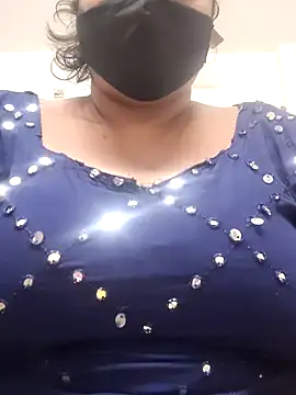 zeepe19 online show from November 17, 2025, 5:55 am