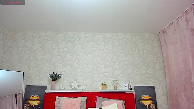 KattyPeachX online show from February 1, 2026, 1:26 am