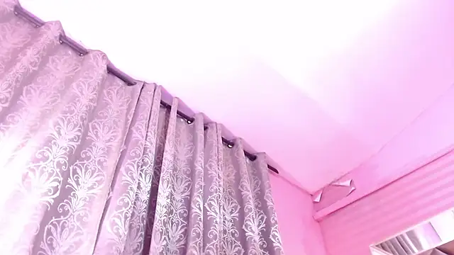 Snapshot of giselle_ocampo chatting on February 20, 2025, 3:30 pm giselle ocampo online show from February 20, 2025, 3:30 pm