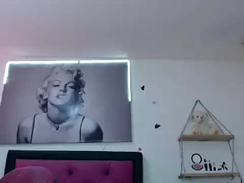 Eliza latins online show from December 4, 2024, 3:37 pm