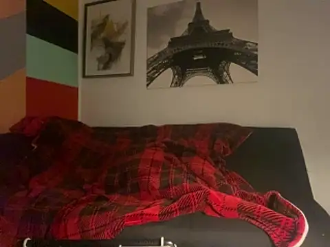 Snapshot of Gman143187 chatting on December 20, 2025, 1:25 pm Gman143187 online show from December 20, 2025, 1:25 pm