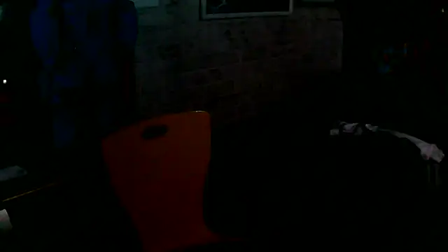 Snapshot of Gman143187 chatting on March 13, 2025, 7:06 pm Gman143187 online show from March 13, 2025, 7:06 pm