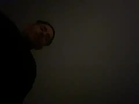 Snapshot of Gman143187 chatting on February 17, 2026, 1:03 am Gman143187 online show from February 17, 2026, 1:03 am