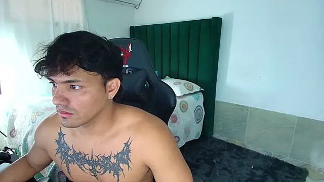 Snapshot of man_dur07 chatting on March 1, 2026, 9:26 pm man dur07 online show from March 1, 2026, 9:26 pm