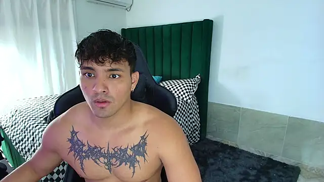 Snapshot of man_dur07 chatting on February 2, 2026, 8:52 pm man dur07 online show from February 2, 2026, 8:52 pm