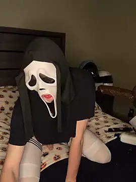 Snapshot of YourFavTwinkie chatting on October 22, 2025, 6:02 am YourFavTwinkie online show from October 22, 2025, 6:02 am