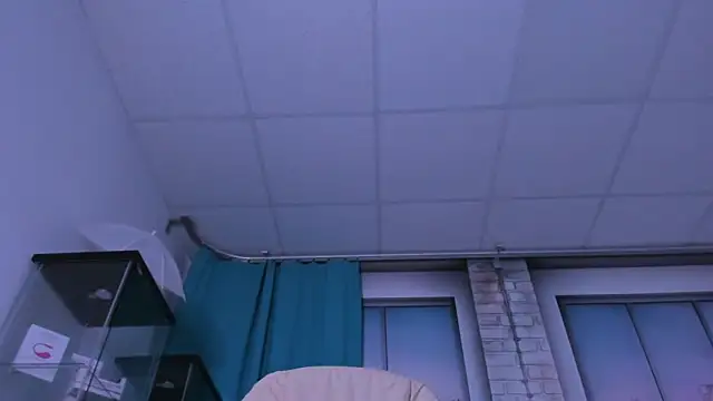 SinCityLiz online show from April 10, 2026, 11:01 pm