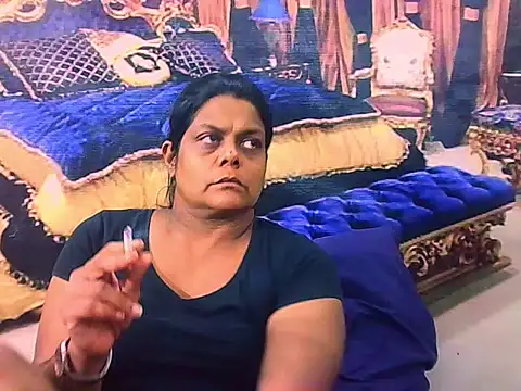 indianCherryPie online show from February 6, 2026, 6:42 am