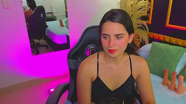 angelica dymond online show from February 2, 2026, 7:57 pm