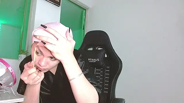 giuliana andrade online show from March 19, 2026, 11:49 pm