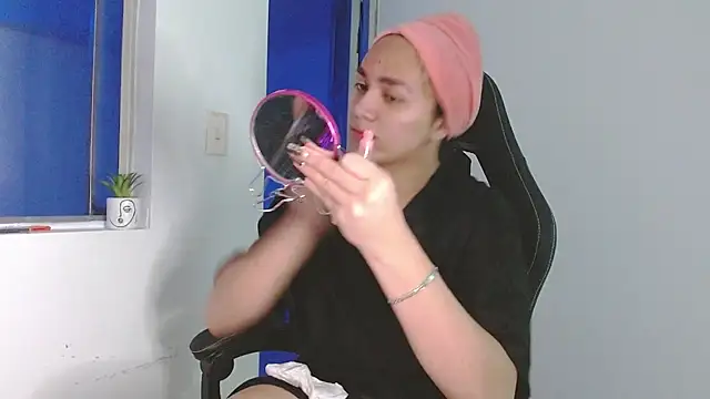 giuliana andrade online show from February 25, 2026, 12:11 am