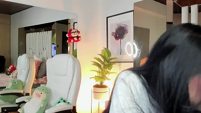 Snapshot of Kitty_Eliffe chatting on September 11, 2025, 9:48 pm Kitty Eliffe online show from September 11, 2025, 9:48 pm