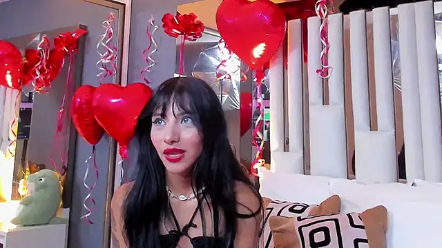 Snapshot of Kitty_Eliffe chatting on February 15, 2025, 2:15 am Kitty Eliffe online show from February 15, 2025, 2:15 am