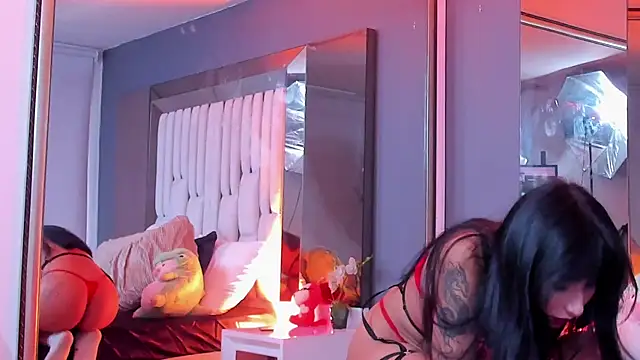 Snapshot of Kitty_Eliffe chatting on March 3, 2025, 10:42 pm Kitty Eliffe online show from March 3, 2025, 10:42 pm