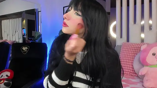 Snapshot of Kitty_Eliffe chatting on September 28, 2025, 9:55 pm Kitty Eliffe online show from September 28, 2025, 9:55 pm