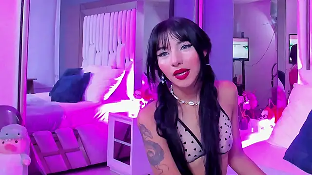 Snapshot of Kitty_Eliffe chatting on February 20, 2025, 10:48 pm Kitty Eliffe online show from February 20, 2025, 10:48 pm