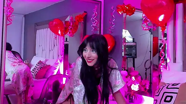 Snapshot of Kitty_Eliffe chatting on February 14, 2025, 11:09 pm Kitty Eliffe online show from February 14, 2025, 11:09 pm