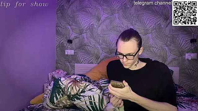 Snapshot of Alex17am chatting on February 27, 2026, 4:29 pm Alex17am online show from February 27, 2026, 4:29 pm