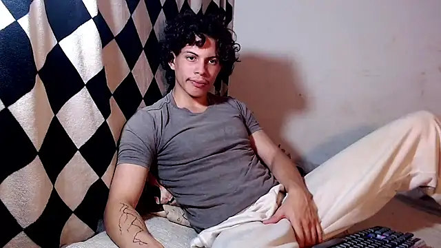 Snapshot of lax777_ chatting on April 2, 2026, 3:02 am lax777 online show from April 2, 2026, 3:02 am