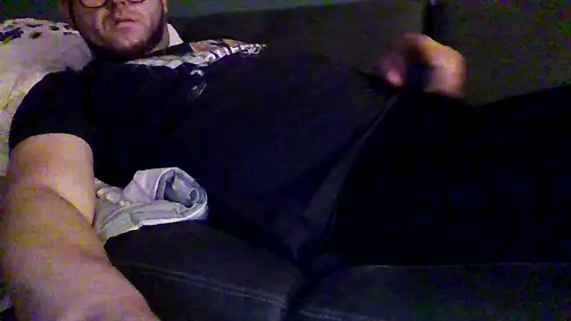 Hotbrabanderke online show from January 1, 2025, 4:18 am