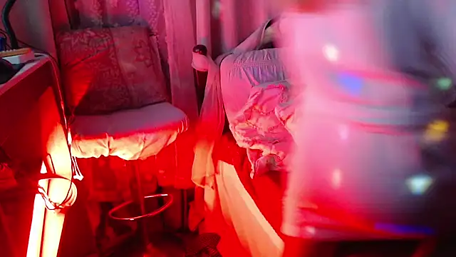 mysterymel online show from October 18, 2025, 1:13 pm