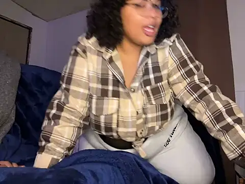 TheeGoddessAset online show from February 22, 2025, 2:06 am
