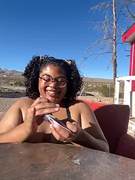 TheeGoddessAset online show from October 1, 2025, 11:19 pm
