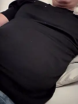 Snapshot of Youngmannnnnn1 chatting on January 18, 2026, 1:47 pm Youngmannnnnn1 online show from January 18, 2026, 1:47 pm