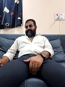 Fun Guuy online show from February 15, 2026, 2:34 am