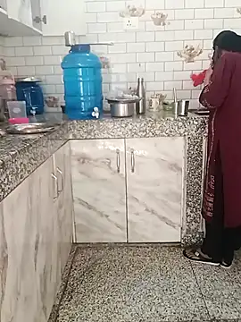 Saroj-Shah online show from November 12, 2025, 6:50 am