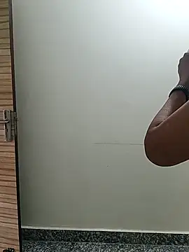 Saroj-Shah online show from November 17, 2025, 4:27 am