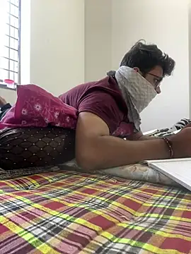 Snapshot of Naughty_dickk chatting on December 15, 2024, 5:23 am Naughty dickk online show from December 15, 2024, 5:23 am