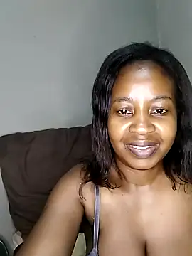 Snapshot of queenbboobs chatting on February 15, 2025, 6:44 pm queenbboobs online show from February 15, 2025, 6:44 pm