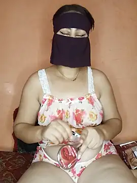 Lalou online show from July 30, 2026, 12:59 pm