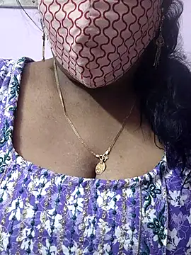 mallu-sumi online show from June 29, 2026, 7:13 pm