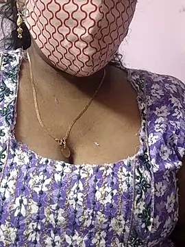mallu-sumi online show from June 12, 2026, 7:44 pm