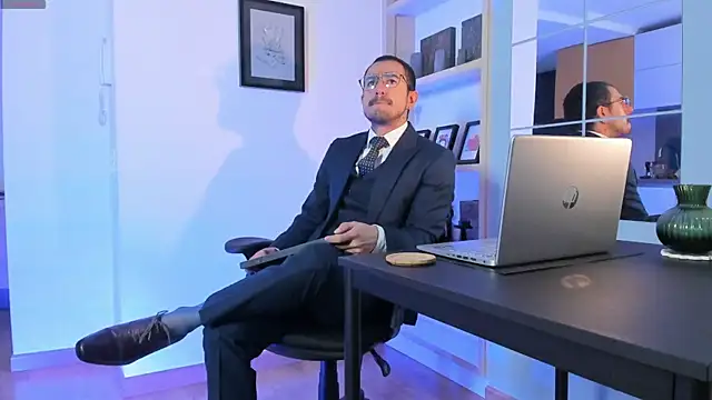 pablo-rincon95 online show from July 23, 2026, 11:18 am