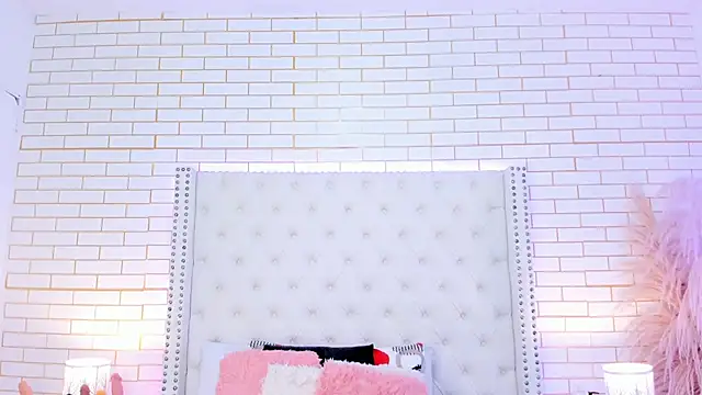 Snapshot of Krystal_cambell1 chatting on February 27, 2026, 7:14 pm Krystal cambell1 online show from February 27, 2026, 7:14 pm