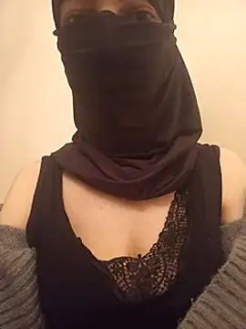 Liliiiblow online show from December 25, 2024, 12:27 am