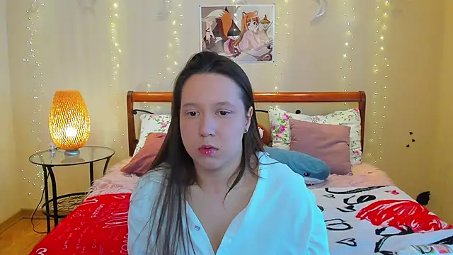 Mira Karter online show from May 12, 2026, 2:52 am